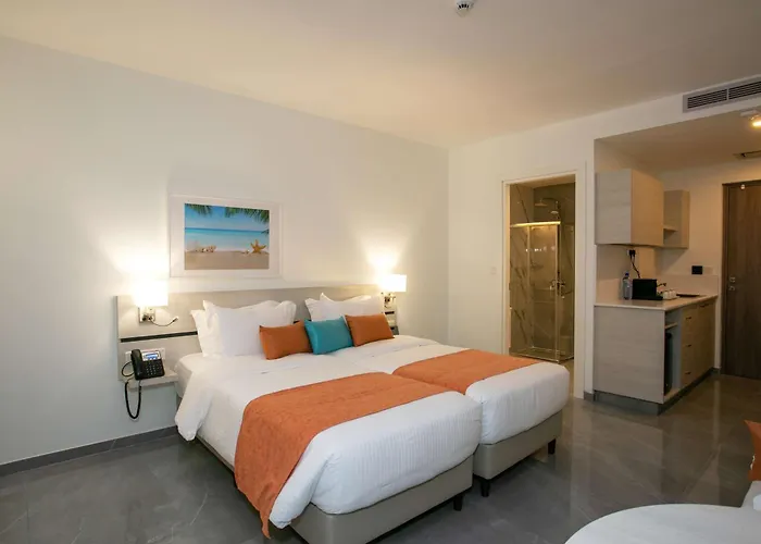 Отель Western Larco 4*