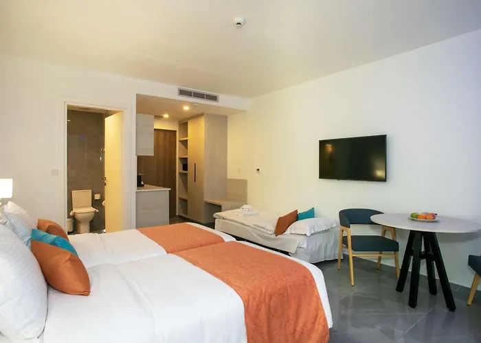 Western Larco Ларнака