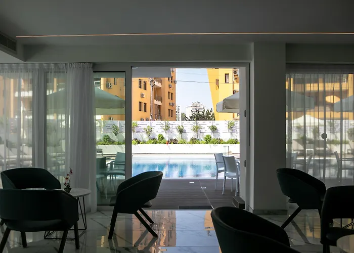 拉尔科酒店 拉纳卡