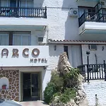 Western Larco Отель 4*