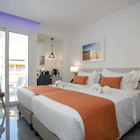 Western Larco Otel 4*