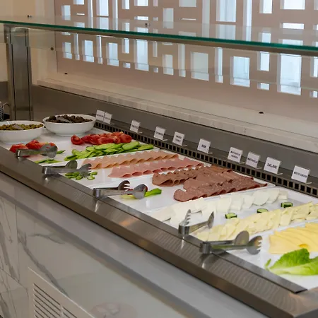 Otel Western Larco Larnaca