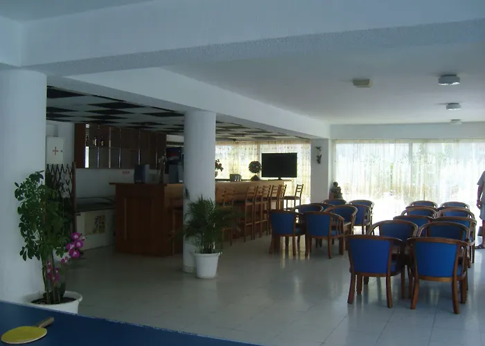 Western Larco 4* Larnaca